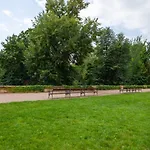 Blueground Vrsovice Private Terrace Equipped Prg-4
