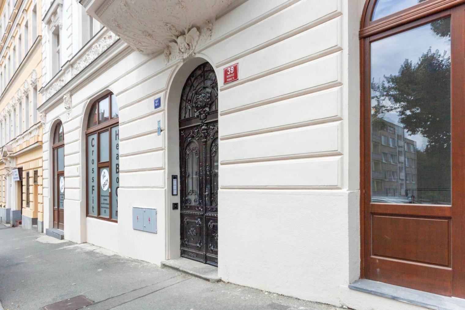 Blueground Vrsovice Private Terrace Equipped Prg-4 * Prague